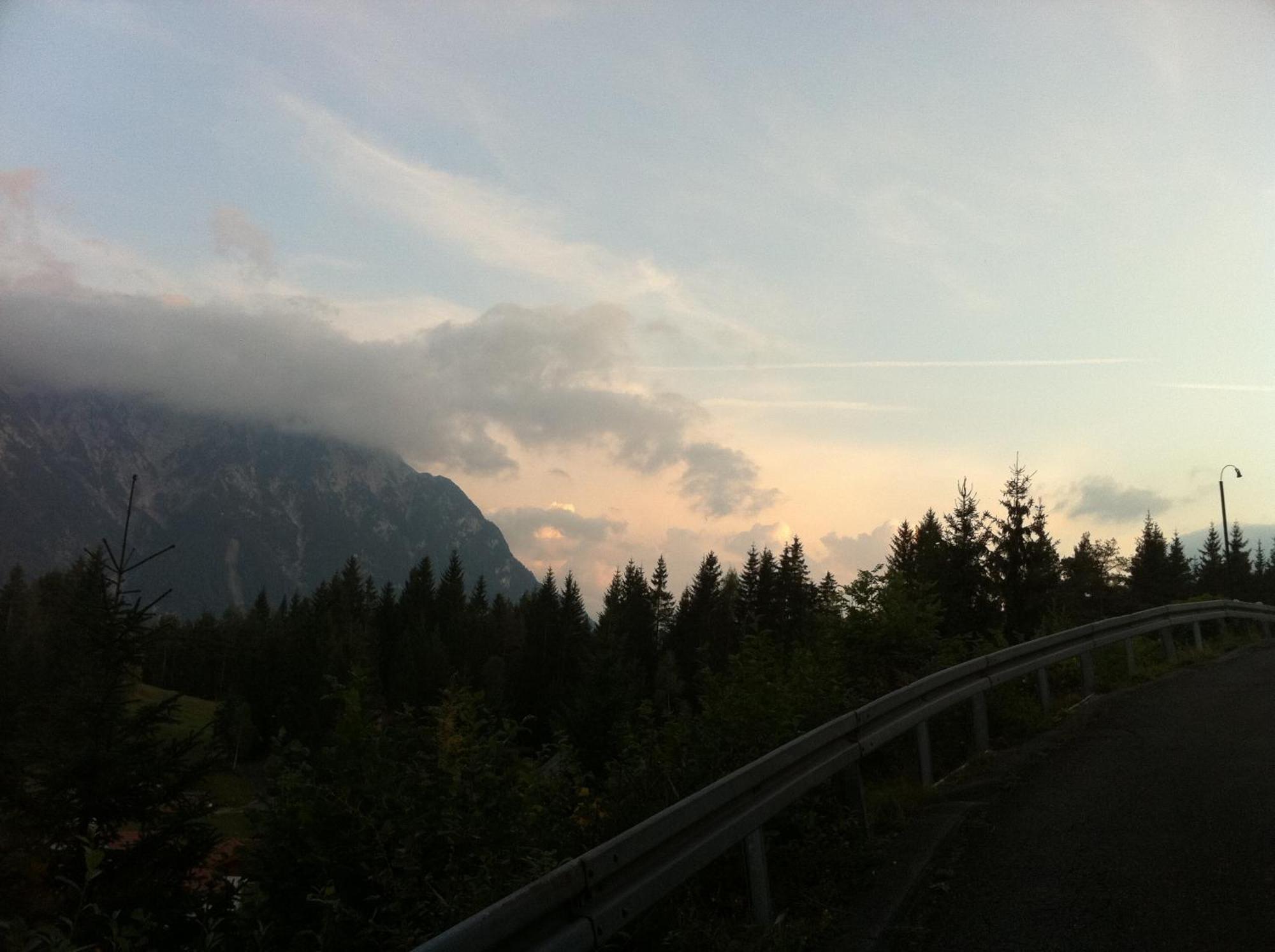 Baeckeralm - B&B 16 + Mittenwald Exterior photo
